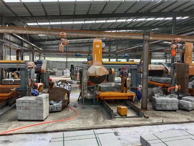 Kerb Stone Making Machine